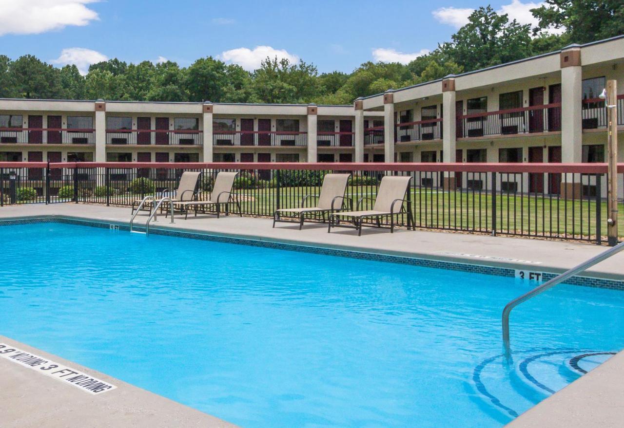 Red Roof Inn & Suites Commerce - Athens Exterior photo